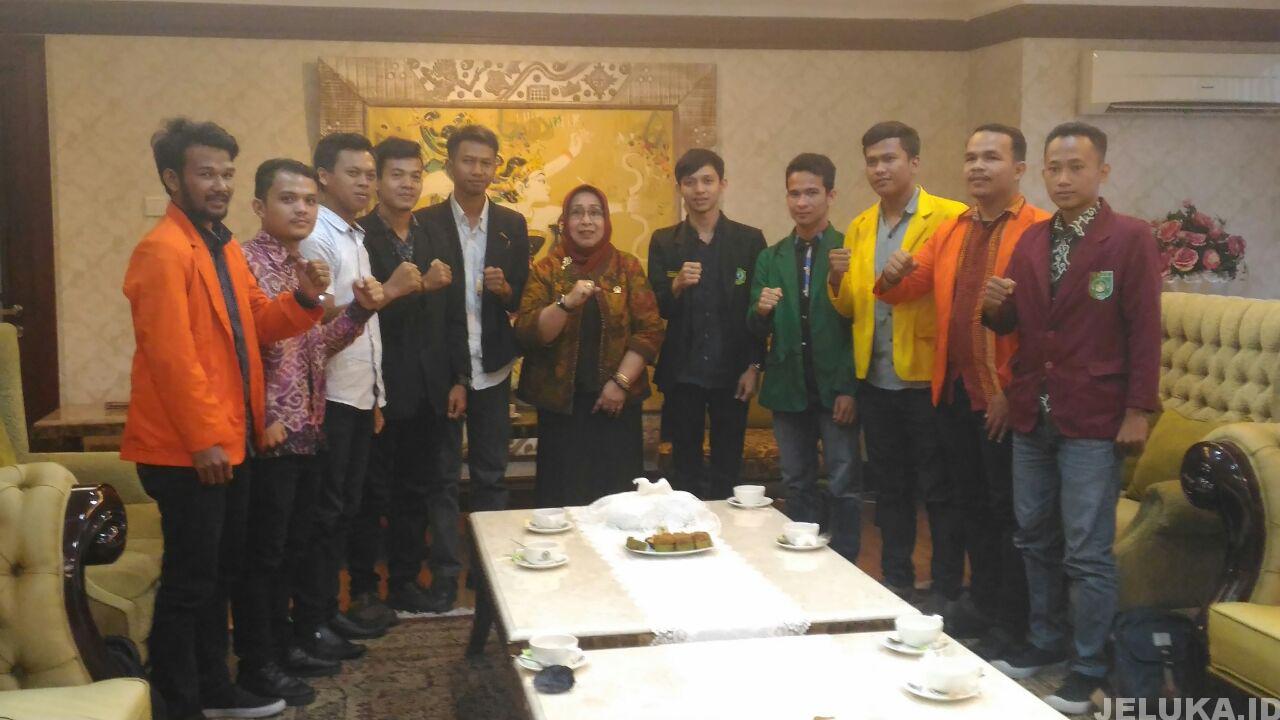 Wakil Ketua DPD RI Terima BEM Sumatera Utara