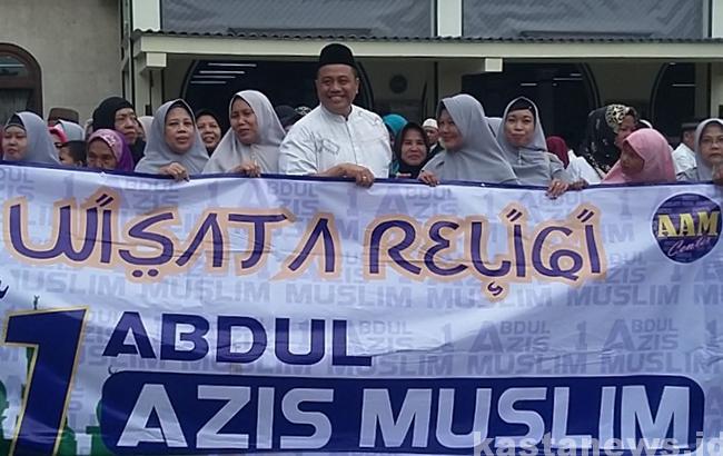 Abdul Azis Ajak Ratusan Warga Wisata Religi