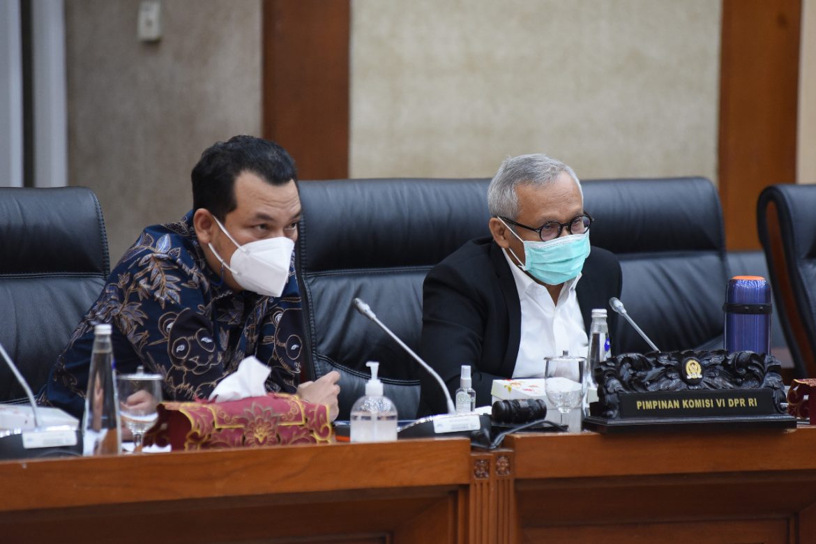 Martin Manurung Ingatkan Kementerian BUMN Benahi Faskes