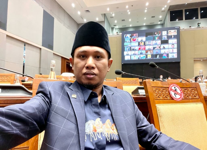 Lora Fadil Tolak Sistem Proporsional Tertutup pada Pemilu 2024