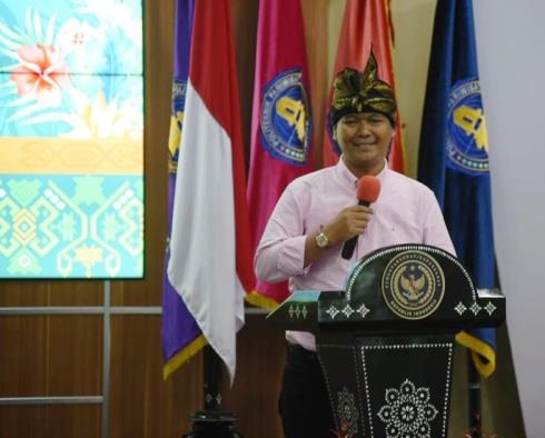 Gus Amri Minta Maksimalkan Penggunaan Anggaran Poltekpar Lombok 