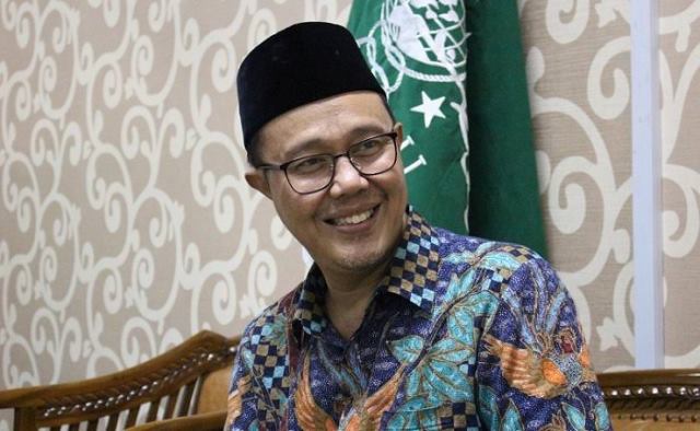 Ayep Zaki Pelopori Gerakan Wakaf di Lingkup Karyawan Pabrik Tempe Binaan