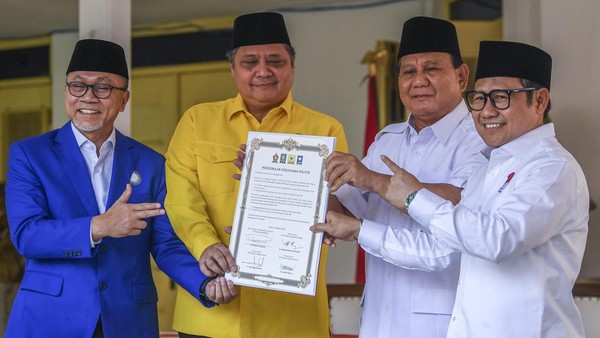 Relawan Ganjar Ungkap “Koalisi Dagang Sapi” Usai Deklarasi PAN-Golkar Dukung Prabowo