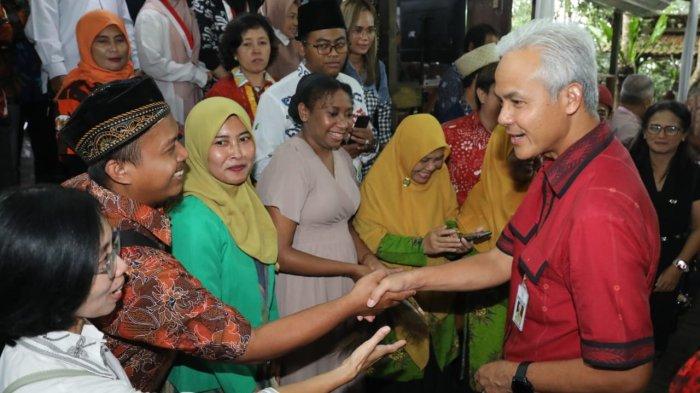 Ganjar Pranowo Duduki Peringkat Pertama Sebagai Top of Mind Presiden