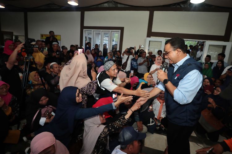 Ini Kata Anies saat Atributnya Dirusak di Banyumas