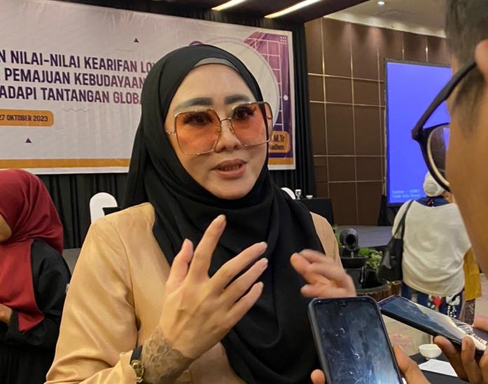 Lisda Hendrajoni Ajak Masyarakat Sumbar Perkuat Kebudayaan Minangkabau