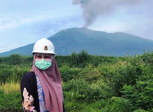 Lisda Apresiasi Kesigapan Tim Evakuasi Korban Erupsi Marapi, Imbau Masyarakat Gunakan Masker