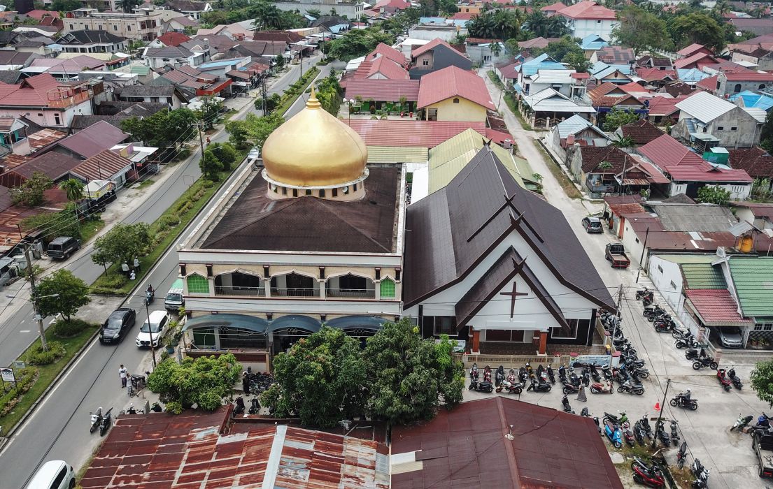 Mahfud Yakinkan Warga Bakal Permudah Pendirian Rumah Ibadah