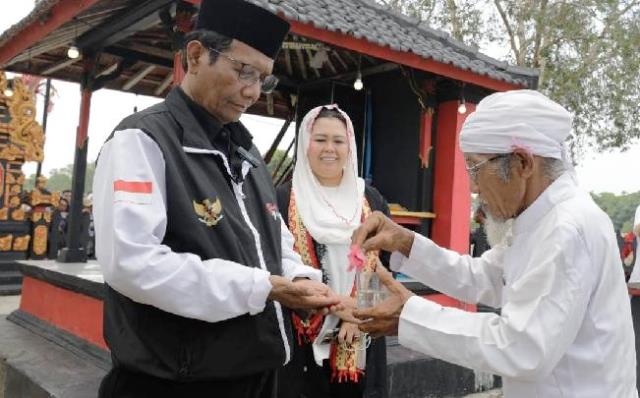 Pura Ulondano Jadi Saksi Mahfud Mundur dari Kabinet Jokowi