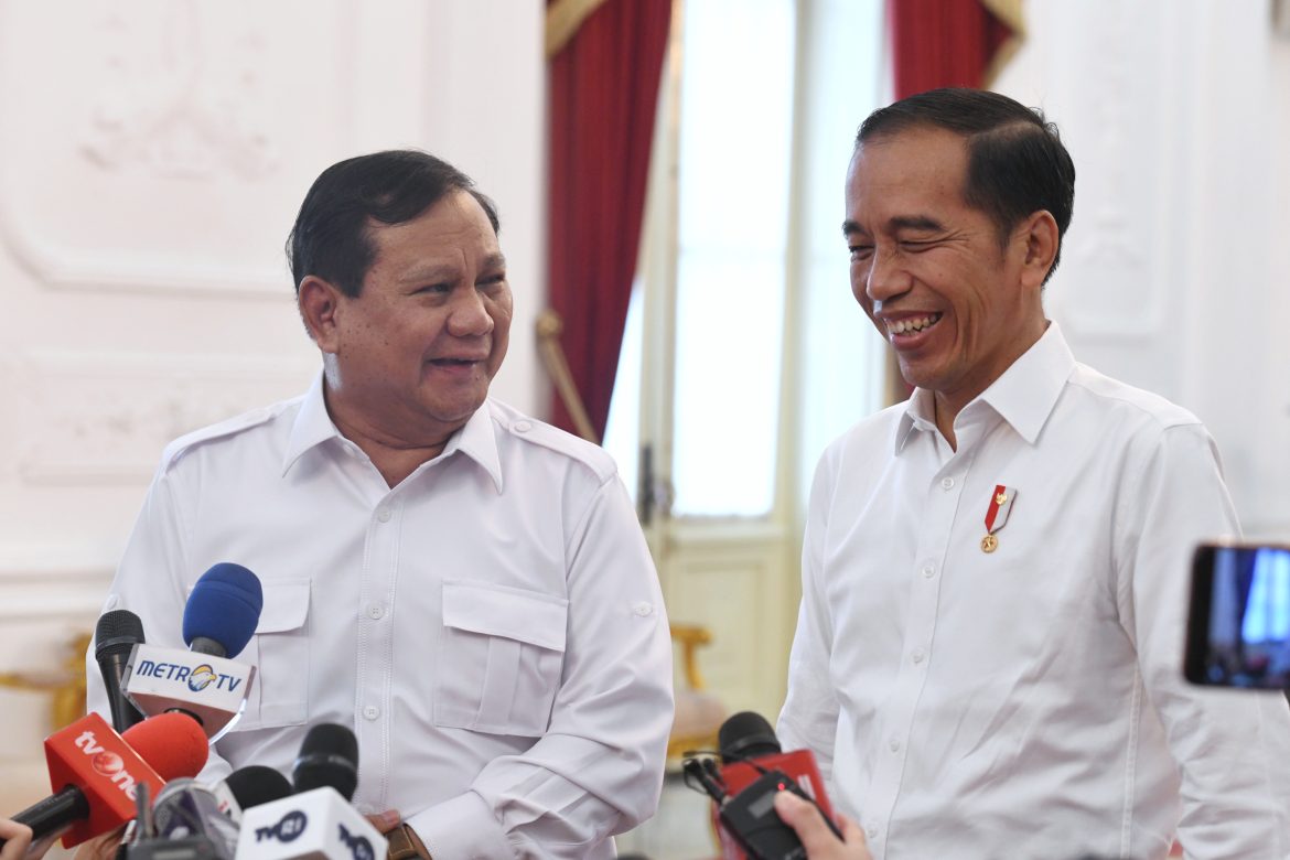 Jokowi Imbau Aparat Netral dan Jaga Kedaulatan Rakyat