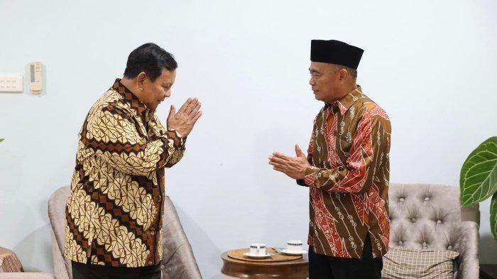 Muhadjir Effendy Bela tentang Program Makan Siang Gratis Prabowo-Gibran