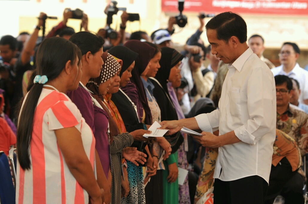 Pendaftaran Gibran Dianggap Pelanggaran Etika Berat dan Jokowi Untungkan Keluarga
