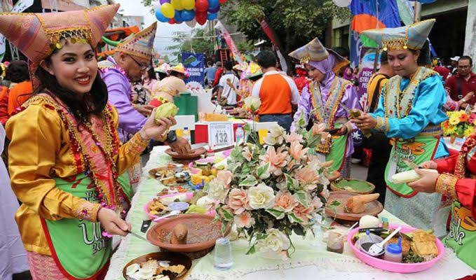 Festival Rujak Uleg 2024 Diikuti Peserta dari Masyarakat Umum Hingga Universitas