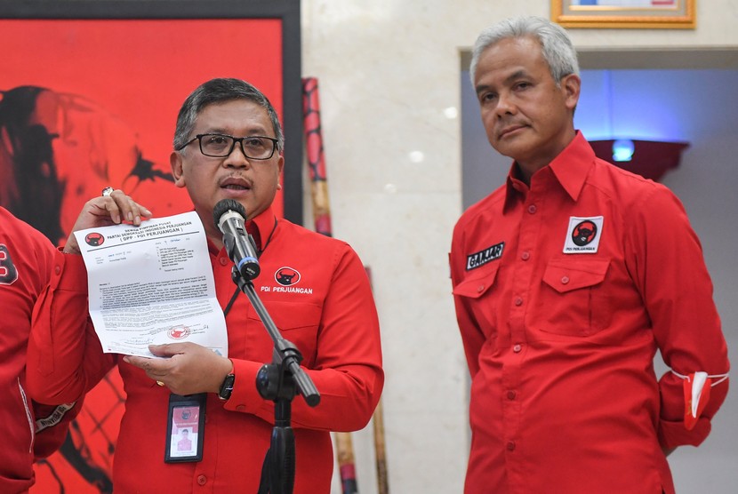 PDIP Pertahankan Hasto Jadi Sekjen, Ganjar Jabat Ketua Bidang Pemerintahan