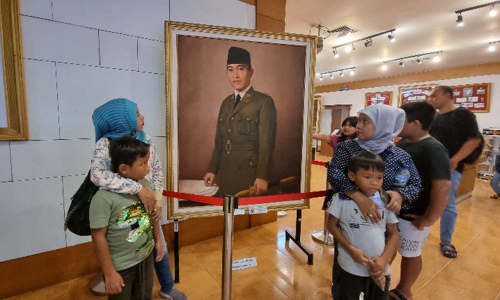 Bung Karno dan Rehabilitasi Sejarah