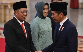 Bela Kaesang soal Pesawat Jet, Hasan Nasbi Sindir Mega Hingga Mahfud