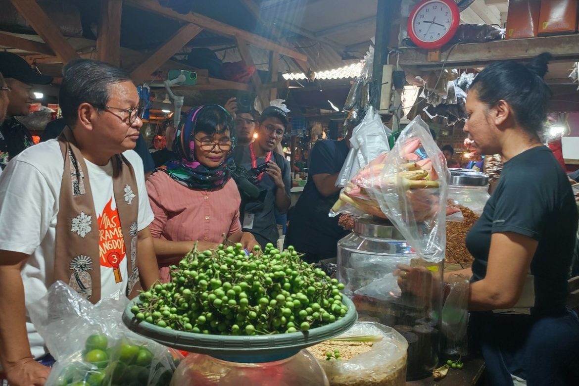 Pramono Janji Tangani Biaya Retribusi Pasar