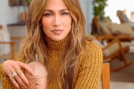 Kepoin Nih! JLo Gandeng Cowok Baru Padahal Belum Cerai dari Ben Affleck