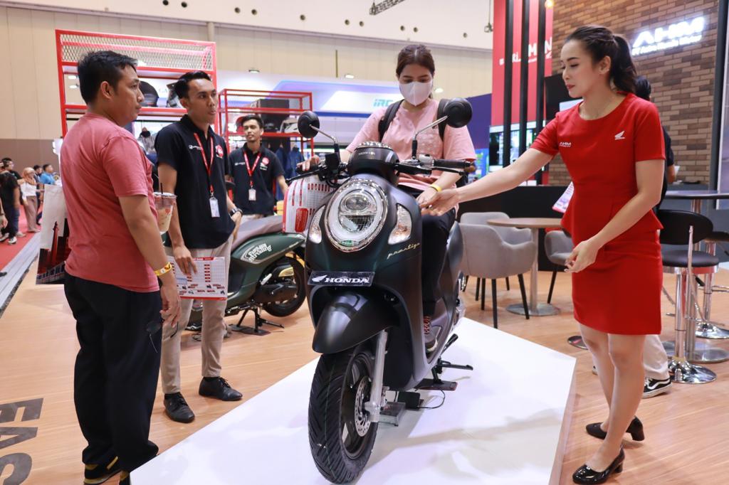 Permudah Mobilitas Harian, New Honda Scoopy OTR Jakarta Cuma Rp20 Jutaan