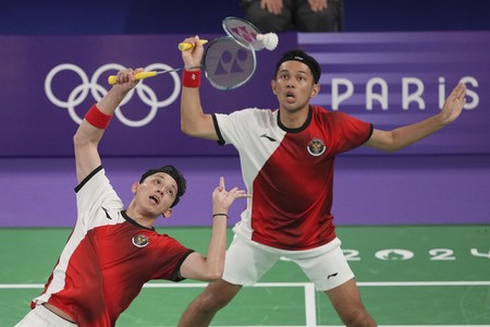 Posisi Fajar/Rian di Peringkat BWF Disalip Ganda Malaysia