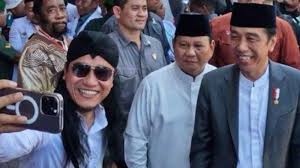 Prabowo Anggap Pedagang Kaki Lima Orang Mulia, Gerindra Desak Miftah Minta Maaf