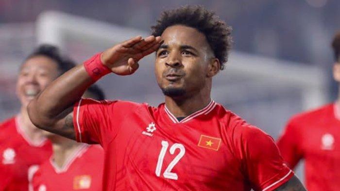 Striker Naturalisasi Vietnam Jadi Raja Gol di Piala AFF 2024