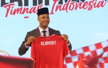 Kluivert Ungkap Formasi yang Bakal Diandalankan saat Besut Garuda