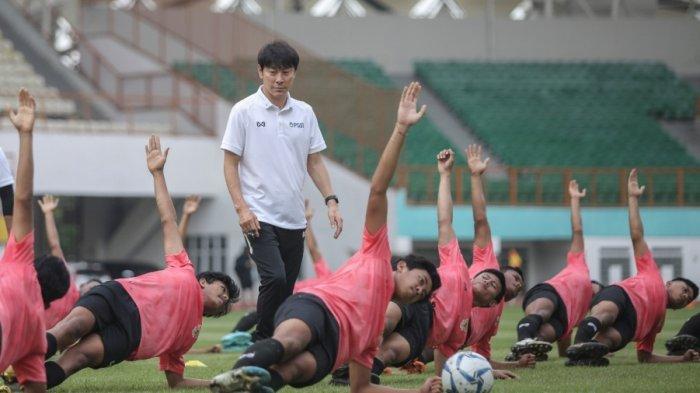 Ada Pihak Disebut Tak Rela Shin Tae-yong Dipecat