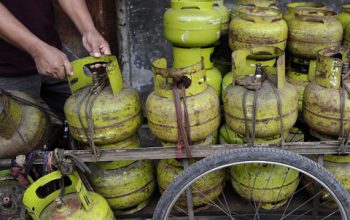 Bahlil Jelakan terkait Kebijakan LPG 3 Kg Tak Lagi Disalurkan ke Pengecer