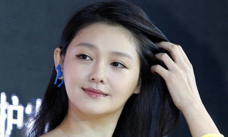 Jenazah Barbie Hsu Dikremasi di Jepang