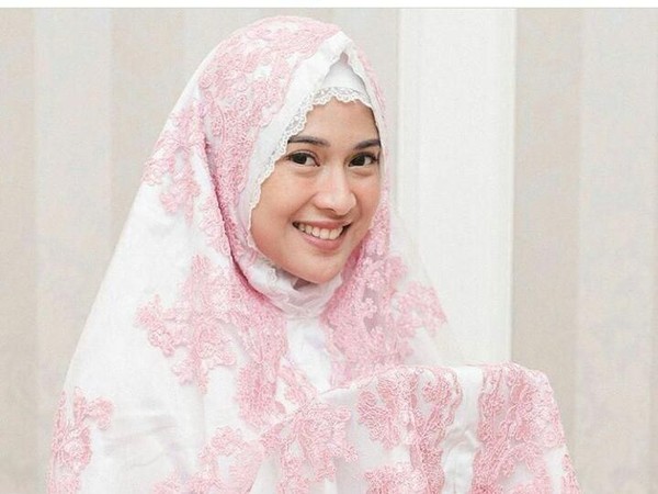 Dian Sastro Teringat Ucap Dua Kalimat Syahadat pada Malam Isra Mi’raj 2002