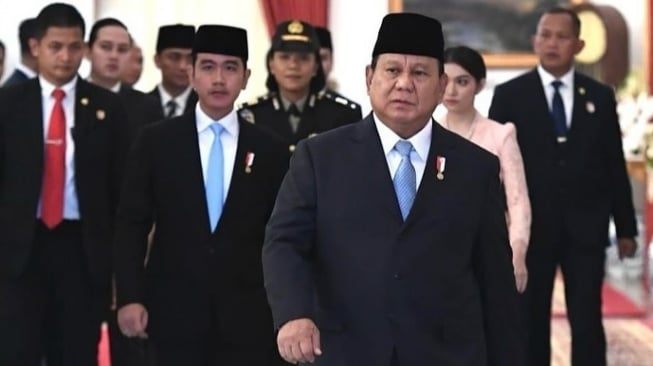 Menteri Prabowo Dilaporkan ke Komnas HAM terkai PHK Sepihak