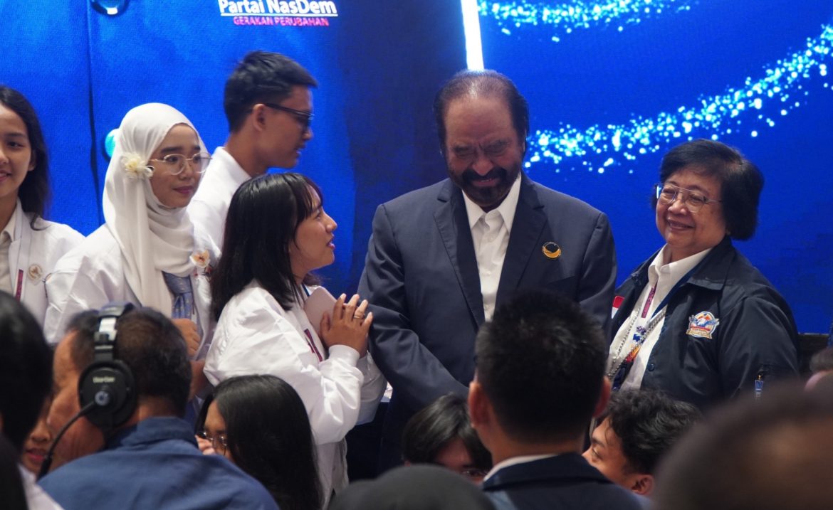 Surya Paloh Titipkan Harapan pada Remaja Negeri Ini