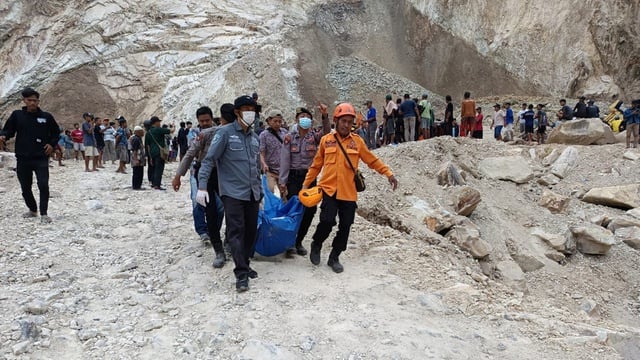 BNPB Imbau Personel Gabungan Hati-hati, 10 Meninggal di Tambang Galian C Gunung Kuda