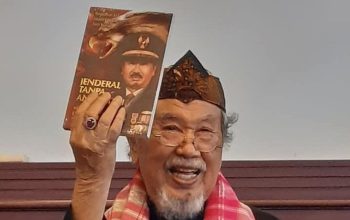Prabowo Beri Penghormatan Terakhir Kepada Bapak Pencak Silat Dunia