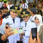 Bupati Indramayu Lucky Hakim