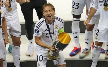 Modric Cari Petualangan Baru di Luar Bernabeu