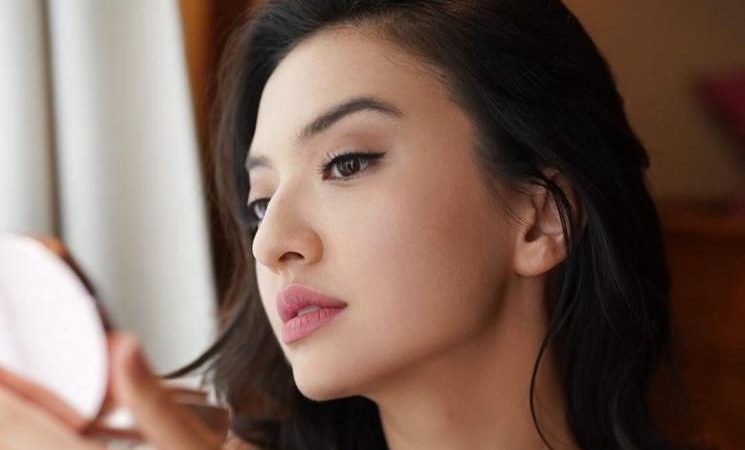 Luna Maya Sebut Raline Sebagai Ketua Jomblo Indonesia, Makna Mendalam