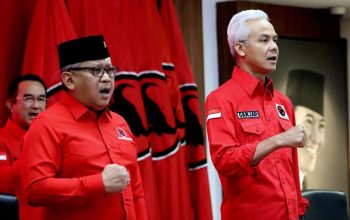 Tak Lapor Mega, Ini Kata Ganjar Ketika Hadiri Sidang Sekjen PDIP di PN Jakpus