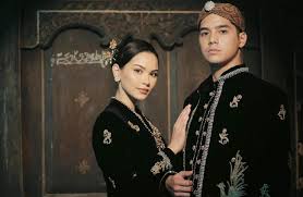 Ahmad Dhani Bagikan Video Nostalgia Masa Kecil Al Ghazali