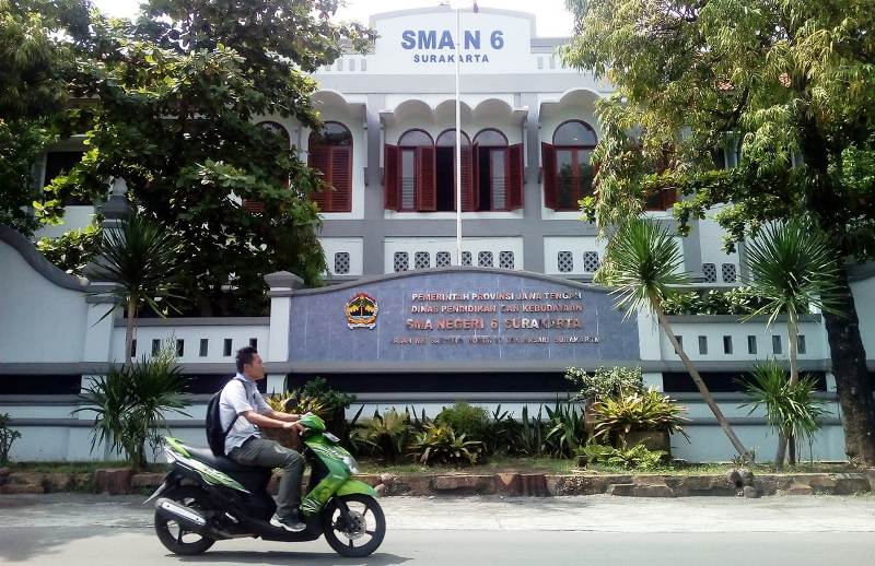 Polri Klarifikasi SMAN 6 Surakarta dan UGM terkait Ijazah Jokowi