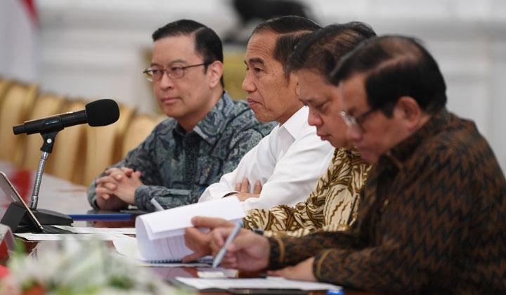 Sidang Dugaan Korupsi Importasi Gula, Tom Lembong Sebut Ada Perintah Jokowi dan Nama Gobel