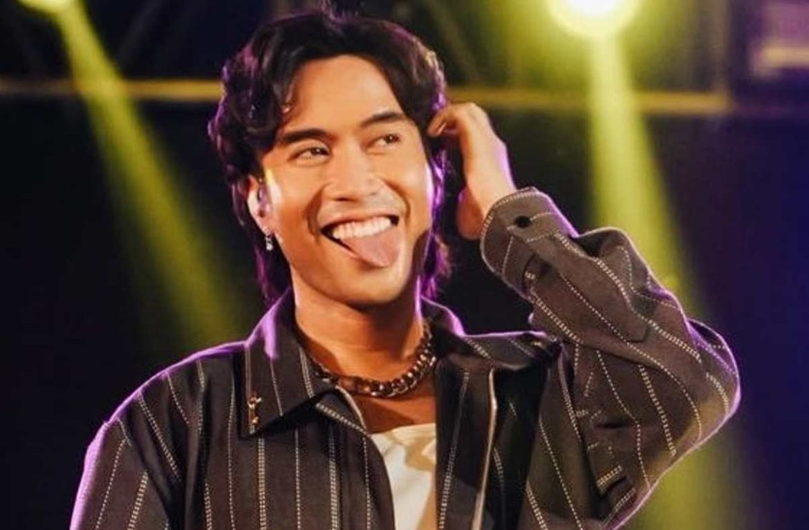 Vidi Minta Bantuan Pengacara Jokowi Hadapi Tuntutan Rp24,5 Miliar