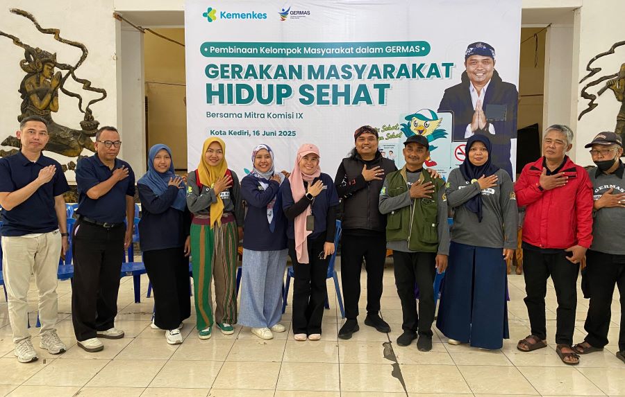 Nurhadi Gelar Sosialisasi GERMAS Dihadapan 600 Bolo Pijat Terapis Jawa Timur