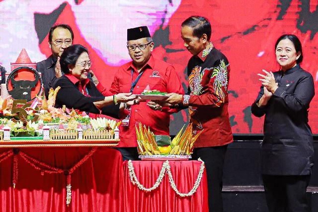 Tuntutan Tujuh Tahun Penjara bagi Sekjen PDIP Dinilai Tak Bedasar Hukum