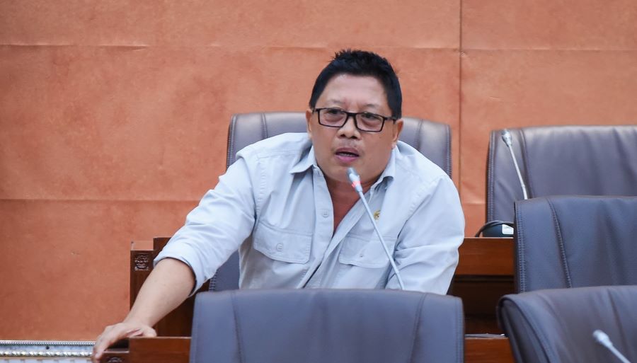 I Nengah Senantara Desak Kemendag Lindungi Produk Lokal dari Serbuan Barang Impor