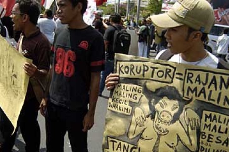 Kepala Daerah Diimbau Setia pada Amanah Rakyat dan Nilai Dasar Negara