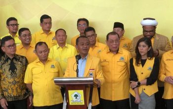 Mensesneg Komentari Isu Munaslub Golkar