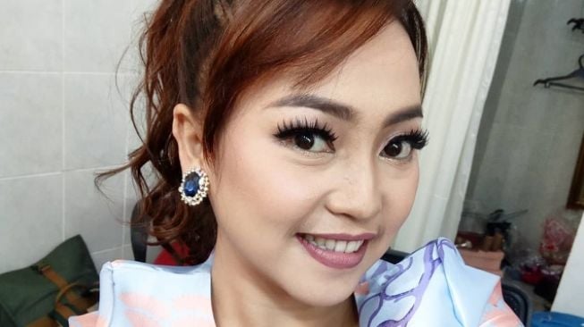 Perjuangan Lawan Kanker Berakhir, Ayu Ting Ting Kenang Sosok Mpok Alpa