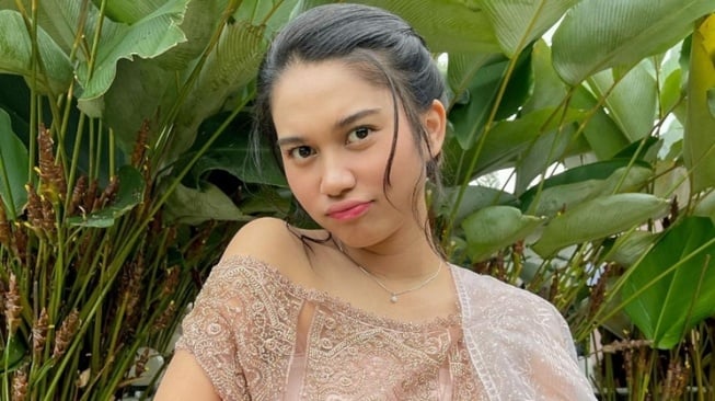 Pesepakbola Timnas Ini Kesal Istrinya Dituduh Selingkuh, Azizah Salsha Lapor ke Bareskrim